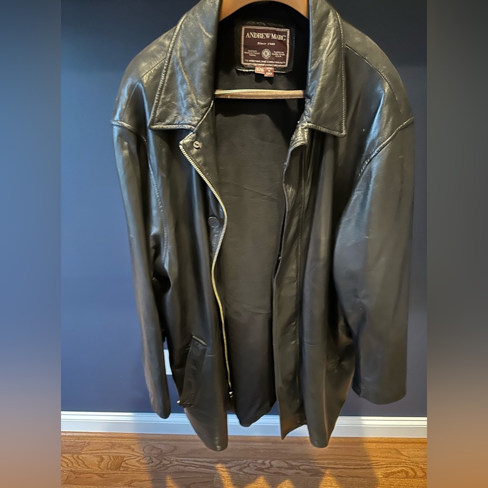Andrew Marc 100% leather long men’s coat sz XL
